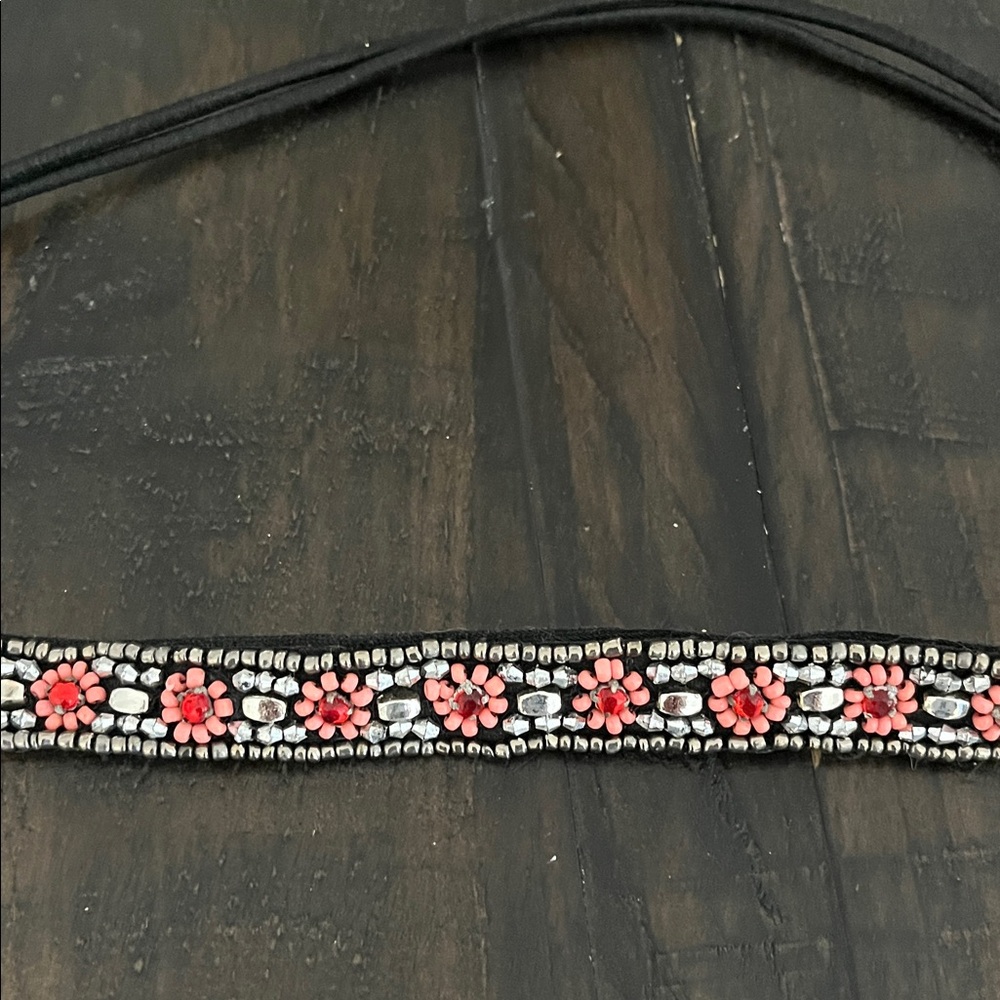 ☀️ Anthropologie Beaded Floral Headband - Black and Pink - Picture 3 of 8